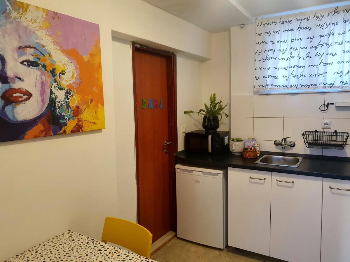 Apartment Perfect Summer Split Exterior photo